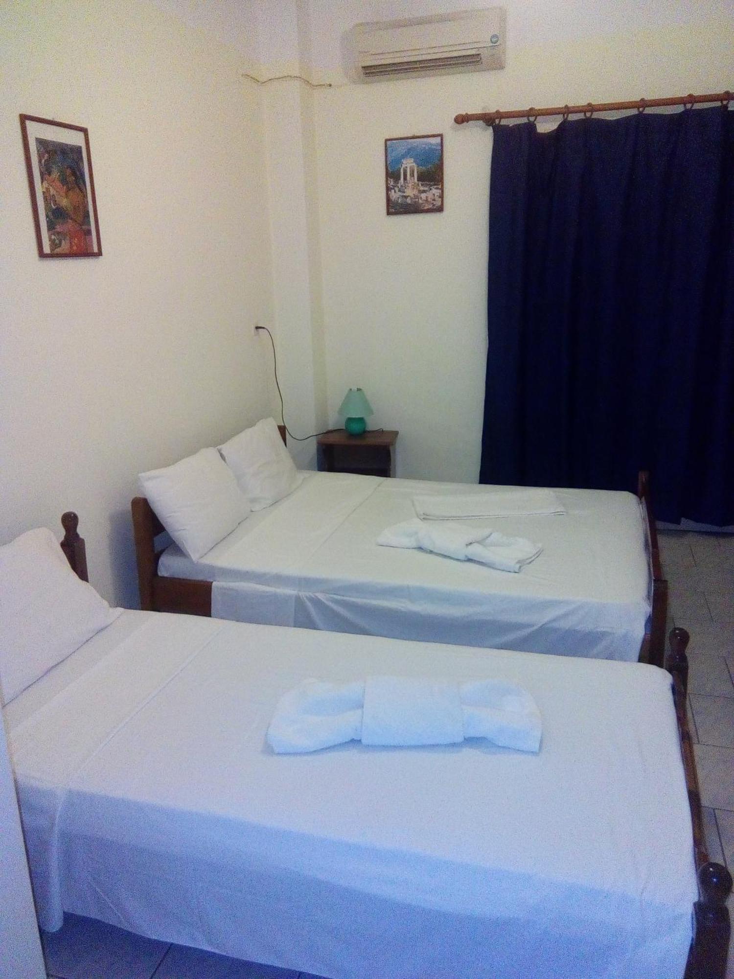 Dionisis Apartments Agia Efimia 외부 사진