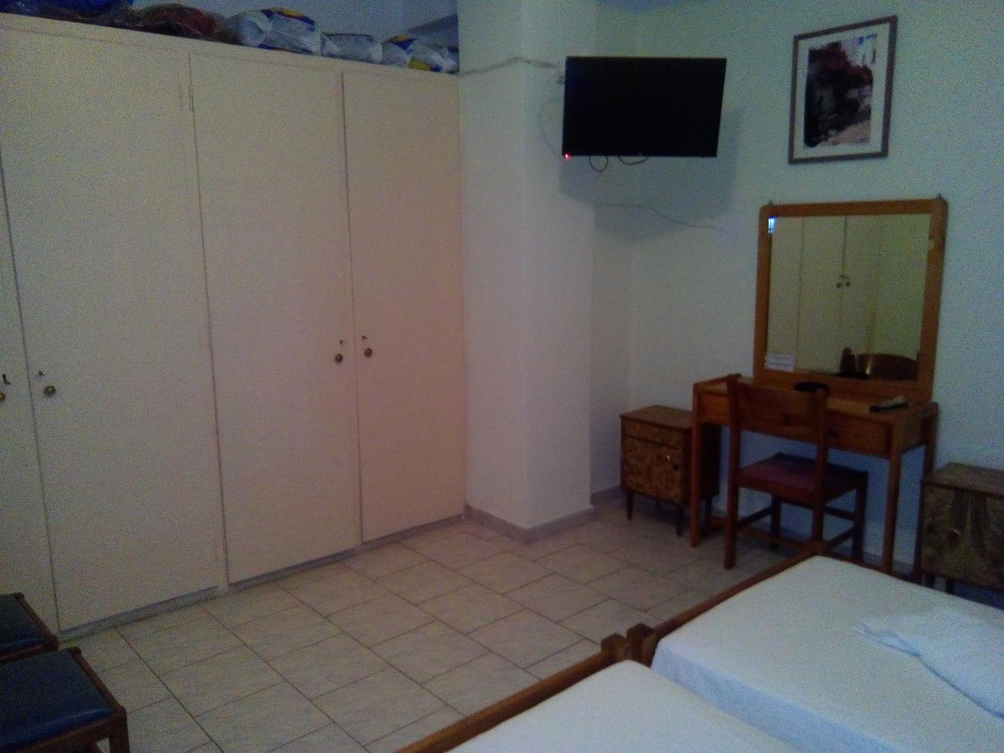 Dionisis Apartments Agia Efimia 외부 사진